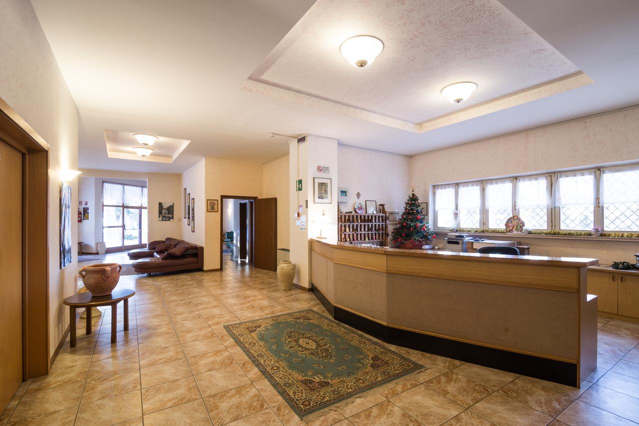 Royal Hotel Paolino كافارينو المظهر الخارجي الصورة